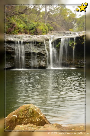 Nellies Glen Falls